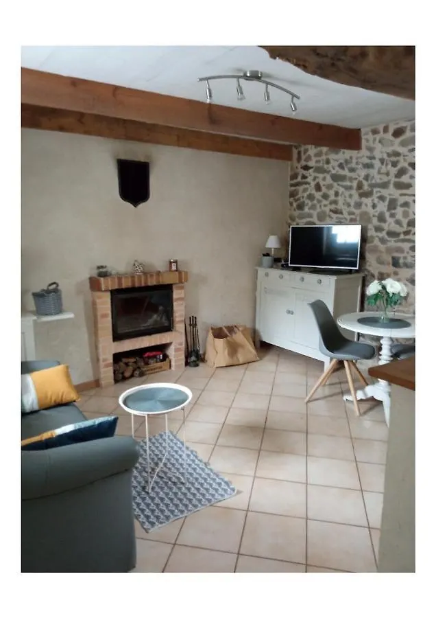 Gite Notre-Dame 3P Matignon 0*,  France