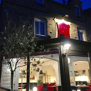 2* Hotel De