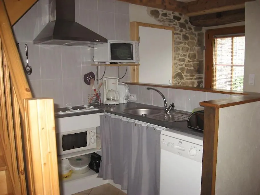 GÎTE NOTRE-DAME 3 * meublées de tourisme/2 Clévac Matignon 0*,