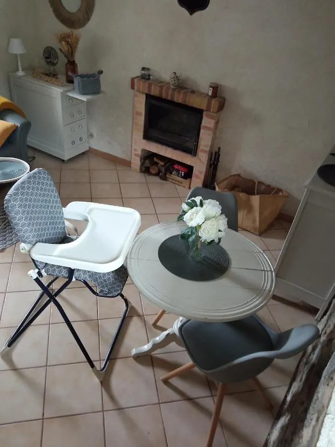 GÎTE NOTRE-DAME 3 * meublées de tourisme/2 Clévac Matignon 0*,